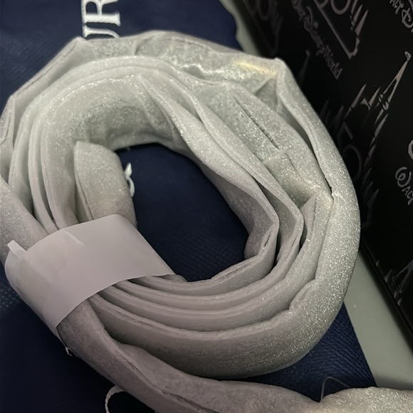 Walt Disney World 50th Anniversary Dooney & Bourke Crossbody/ Handbag - Picture 12 of 13